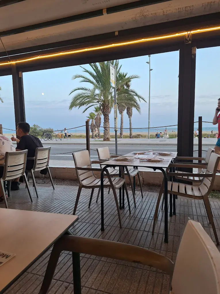 Vistas al mar desde la terraza de Bocados